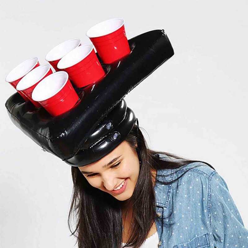 Oppustelig Beer Pong Hat med krus og bolde