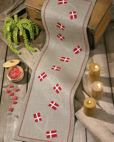Broderi Kit - Fødselsdagsløber