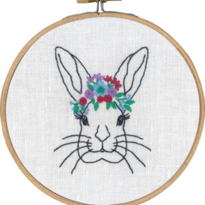 Broderi Kit - Kanin i blomster