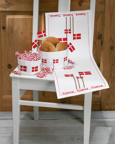 Broderi Kit - Lille kurv Flag