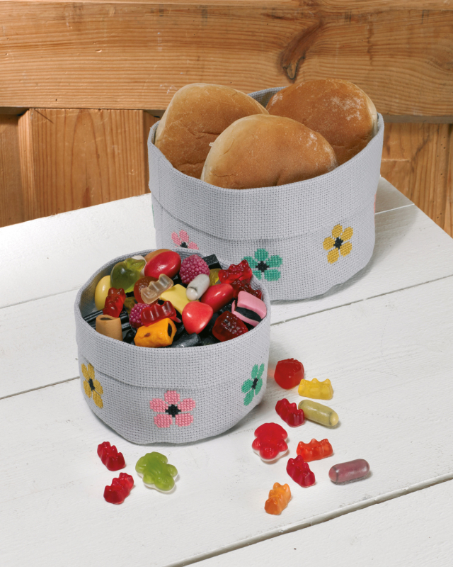 Broderi Kit - Lille kurv m/blomster