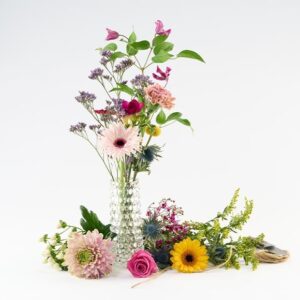 Buket i årstidens farver - Send blomster med Bloomit