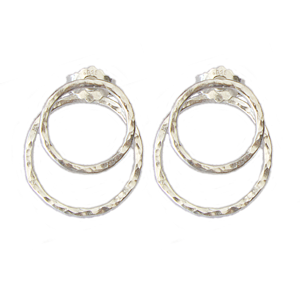 Dobbelte hammerslåede runde øreringe