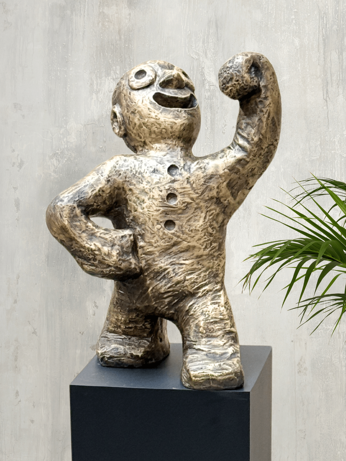 Fighteren - 54 cm høj - vægt ca. 33 kg