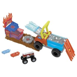 Hot Wheels Monster Trucks ARENA SMASHERS COLOR SHIFTERS 5-ALARM RESCUE Playset