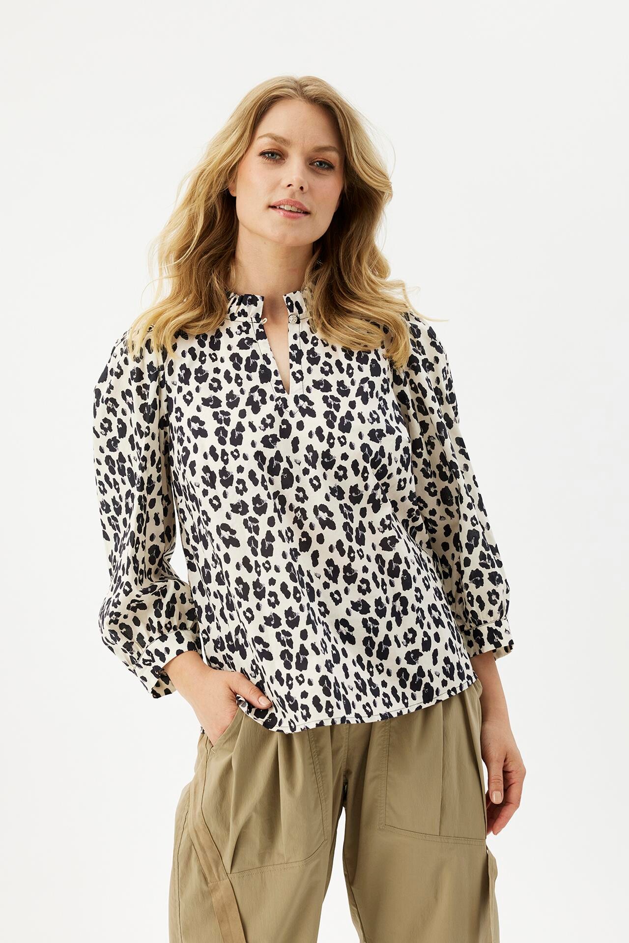 IN FRONT Ophelia Bluse, Farve: Off White, Størrelse: L, Dame