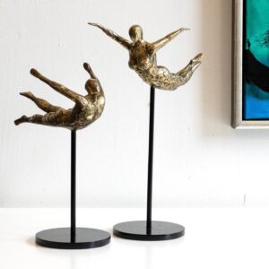 Love is in the Air - kærlighed giver "vinger" - ægte bronze