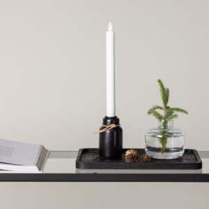 Luzz - Lysestage i sort plast med LED lys, 6 x 28 cm.