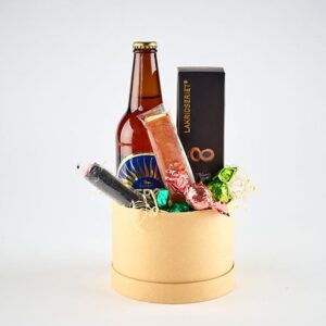 Øl og sødt i æske - Send blomster med Bloomit