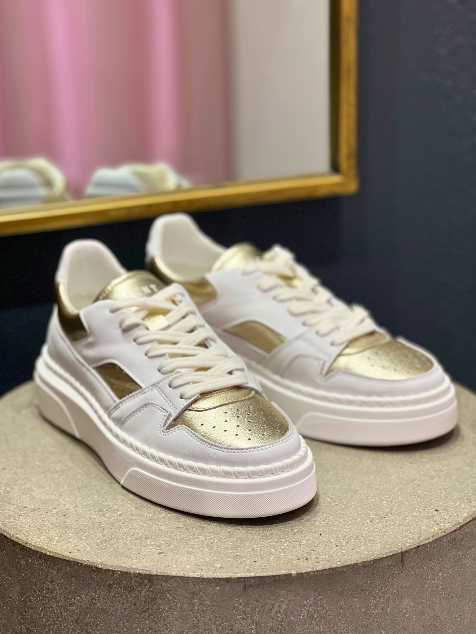 PAVEMENT, SNEAKERS BOO - WHITE/GOLD 38