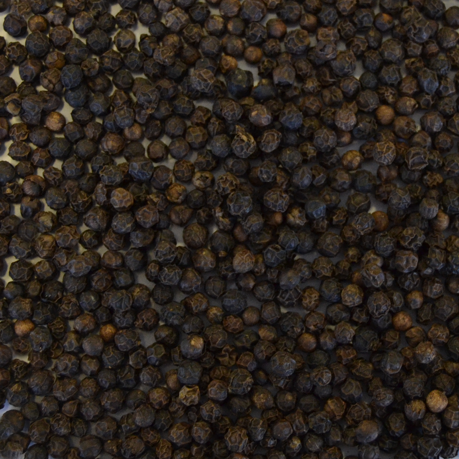 Peber, hel, sort 1 kg 1 kg